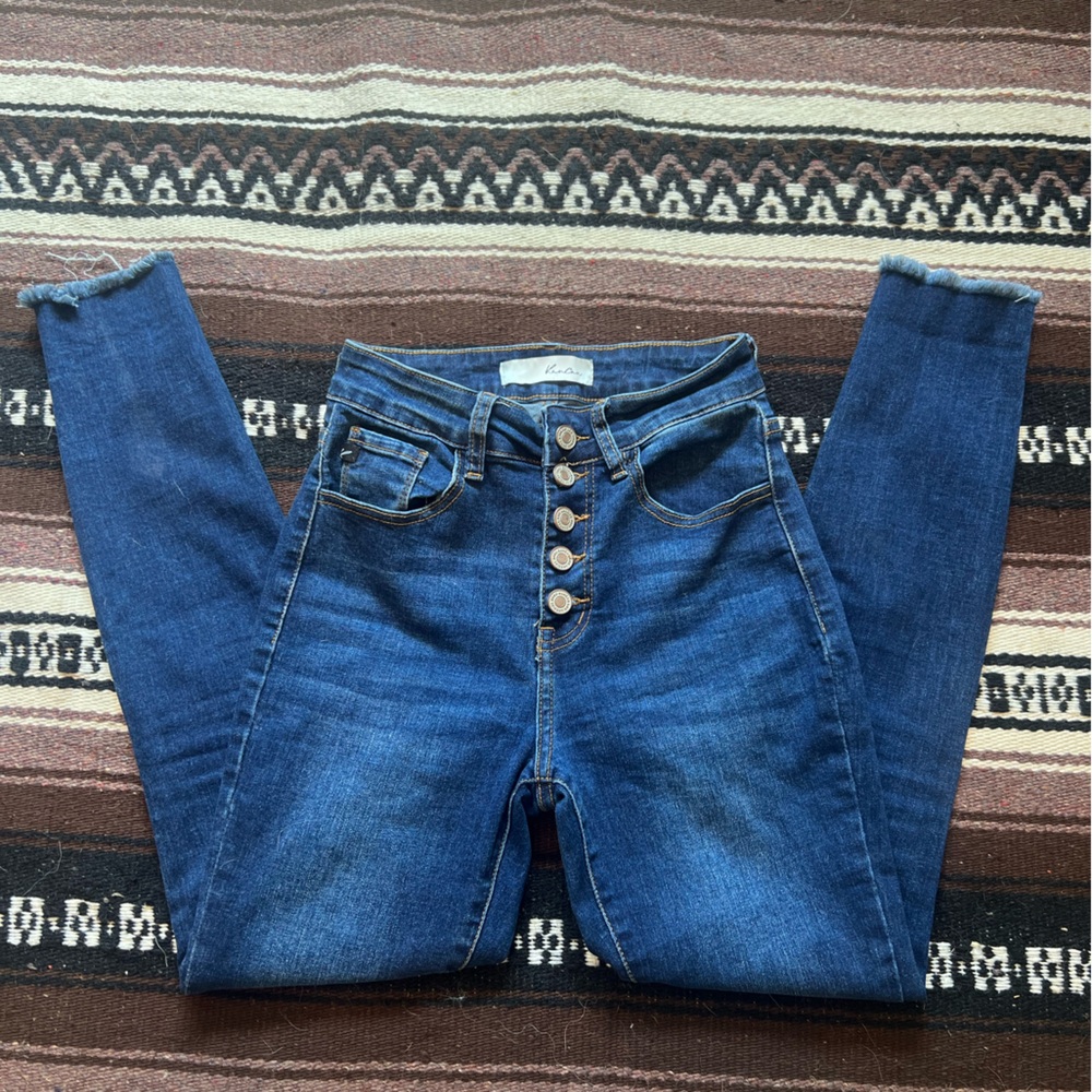 KanCan Button Fly Skinny Jeans